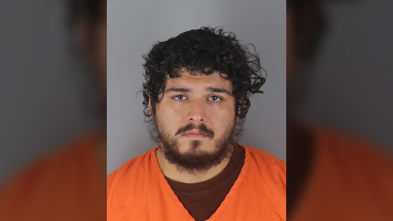 Charges: Bloomington man stabbed roommate while he was asleep, severely injuring him — Elk River Real Estate news