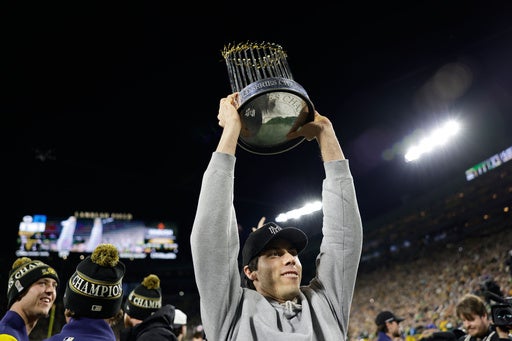Brewers fans to flood Milwaukee streets for a long-awaited World Series victory parade — Elk River Arts news